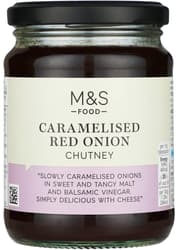 Marks & Spencer Chutney ze zkaramelizované červené a bílé cibule