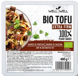Well Well BIO tofu tvrdé v kelímku s vodou