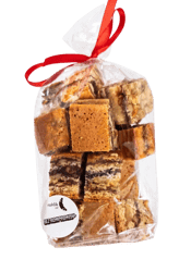 Rohlik.cz Rohlík’s gingerbread strudel with plum jam and walnuts