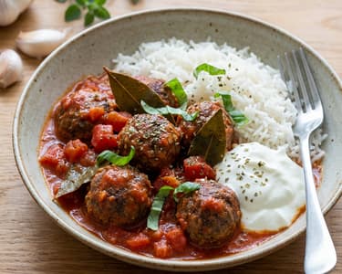 Meatballs with Tomato Sauce