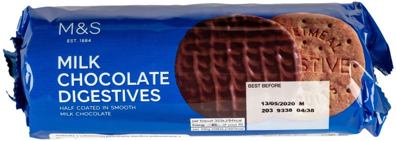 Marks & Spencer Sušenky Digestives s mléčnou čokoládou