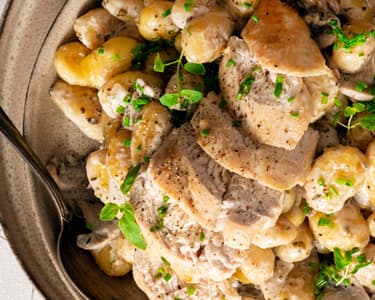 Kuře s gnocchi v krémové omáčce