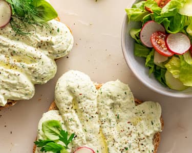Toast with whipped ricotta