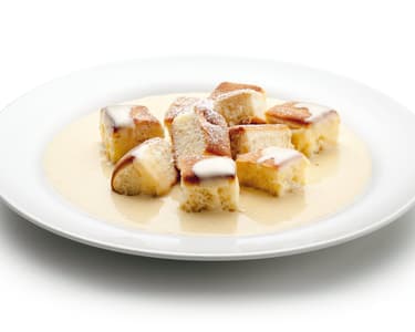 Mini sweet buns with vanilla cream sauce