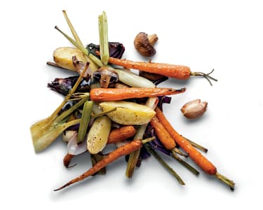 Pečená zelenina a oříškové pesto