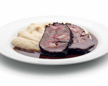 Hovězí plec na víně