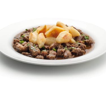 Jehněčí na majoránce s bramborovými noky