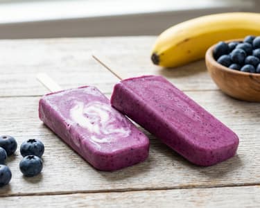 Borůvkové nanuky se zakysanou smetanou