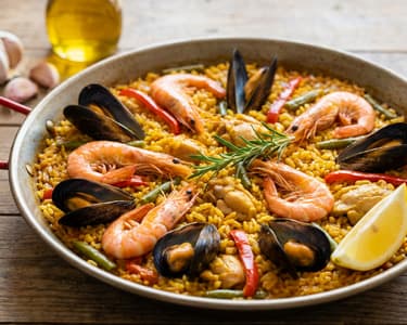 Španělská paella s mořskými plody