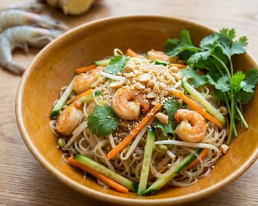 Nộm miến tôm - Salát se skleněnými nudlemi a krevetami