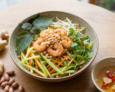 Nom xoai – mangový salát