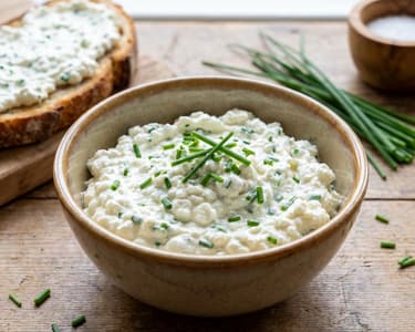 Rychlá pažitková pomazánka