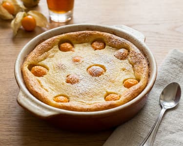 Clafoutis with Physalis