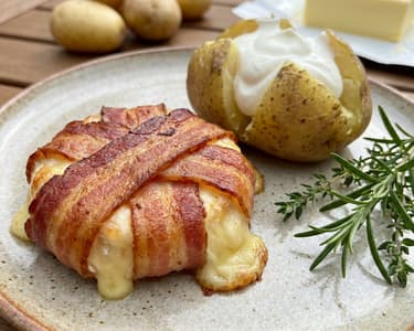Romadur with bacon