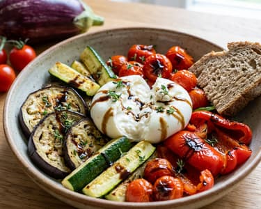Salát z pečené zeleniny s burratou 