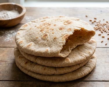 Domácí celozrnný pita chléb