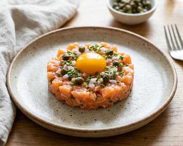 Salmon tartare