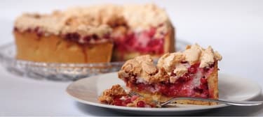 Červenorybízový koláč se sněhem