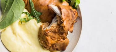 Arašídové kuřecí řízky s bramborovou kaší