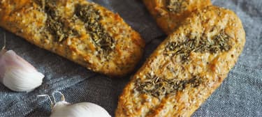 Česnekové bagetky
