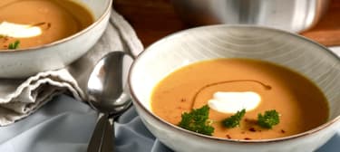 Dýňová polévka s kari