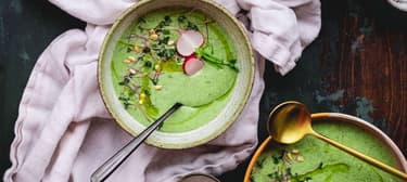 Brokolicový krém s čedarem