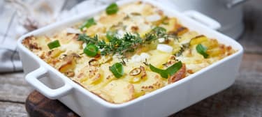 Gratinované brambory s ovčím sýrem