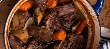 Dušená hovězí žebra 