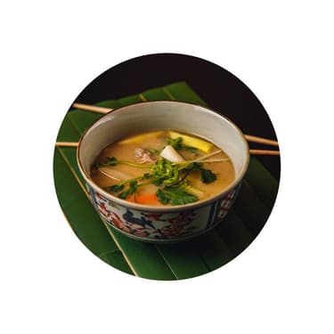 Miso polévka s krkovičkou a zeleninou