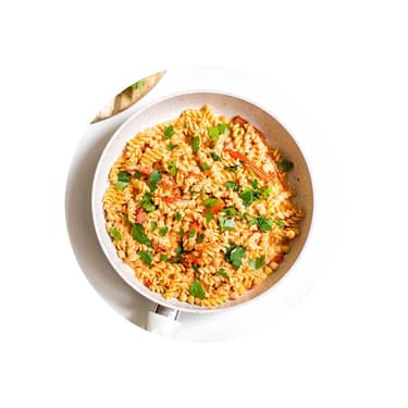 Veganské cizrnové těstoviny s paprikovou omáčkou