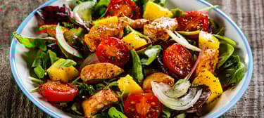 Kuřecí Tandoori salát 