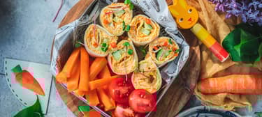 Tortillové rolky s mrkvovou pomazánkou