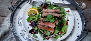 Tuňákový steak v sezamu