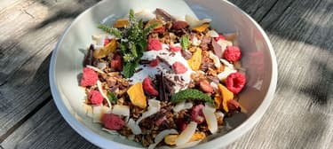 Kokosovo-ořechová granola