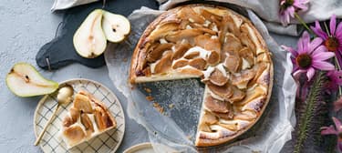 Tvarohový křehký koláč s hruškami