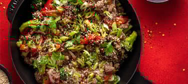 Hovězí s brokolicí a paprikou