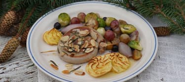 Vinná pečená klobása s bramborovými pusinkami