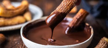 Churros s čokoládovou omáčkou 
