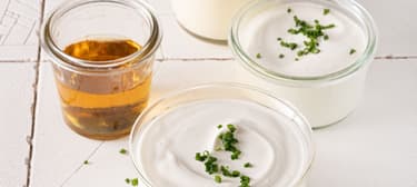 Domácí zakysaná smetana