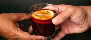 Svařák ze sangrie a brandy podle Pavla Berkyho