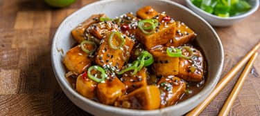 Křupavé lepkavé tofu