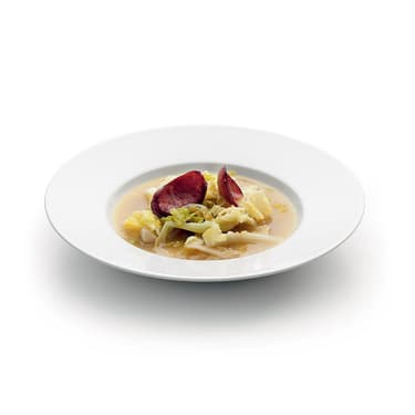 Kapustová polévka s uzeninou