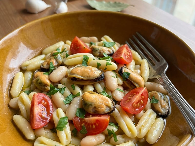 Pasta with Mussels and Beans