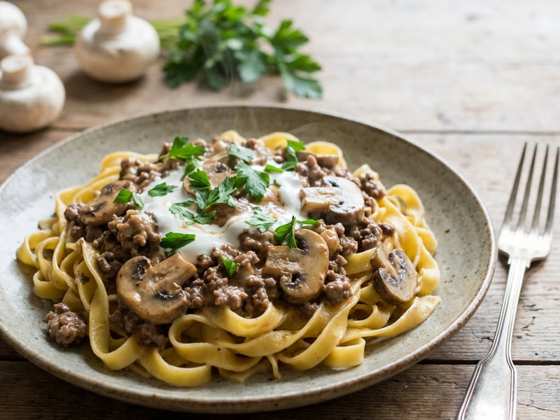 Minced beef with mushrooms