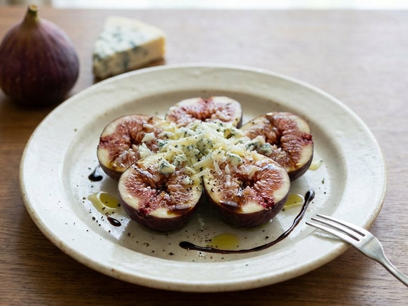 Figs with Blue Cheese