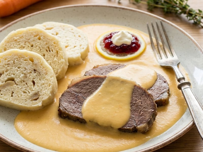 Svíčková sauce