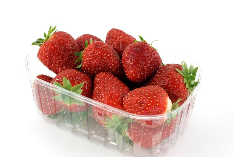 Strawberries, bath