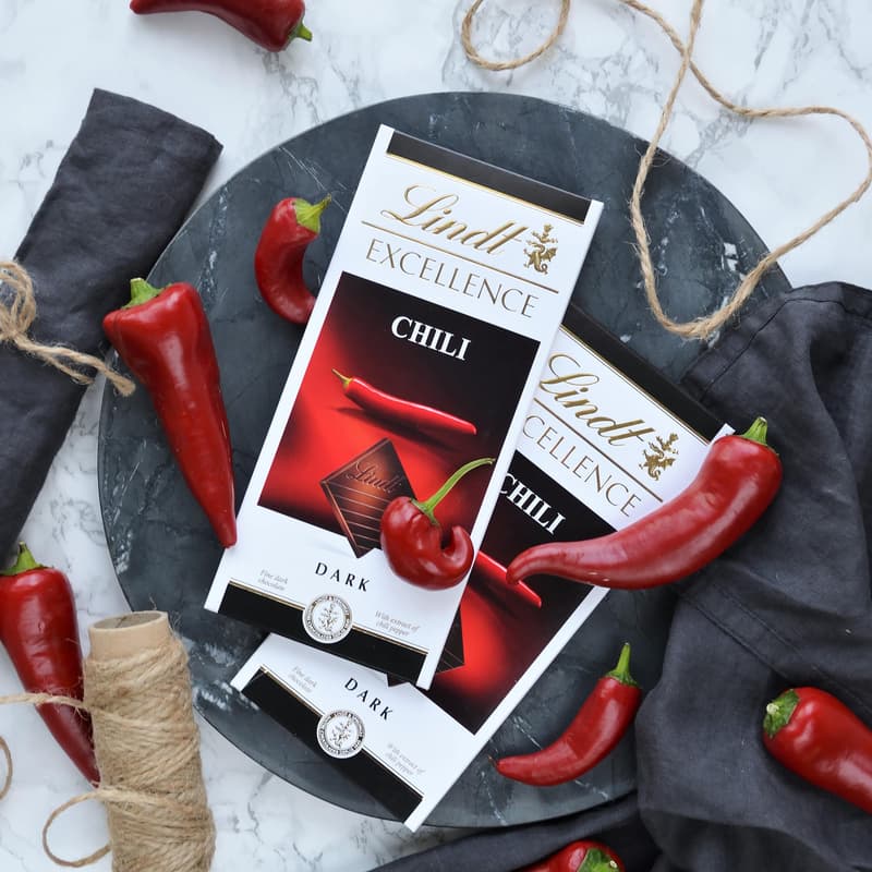 Lindt Čokoláda EXCELLENCE Hořká s chilli extraktem