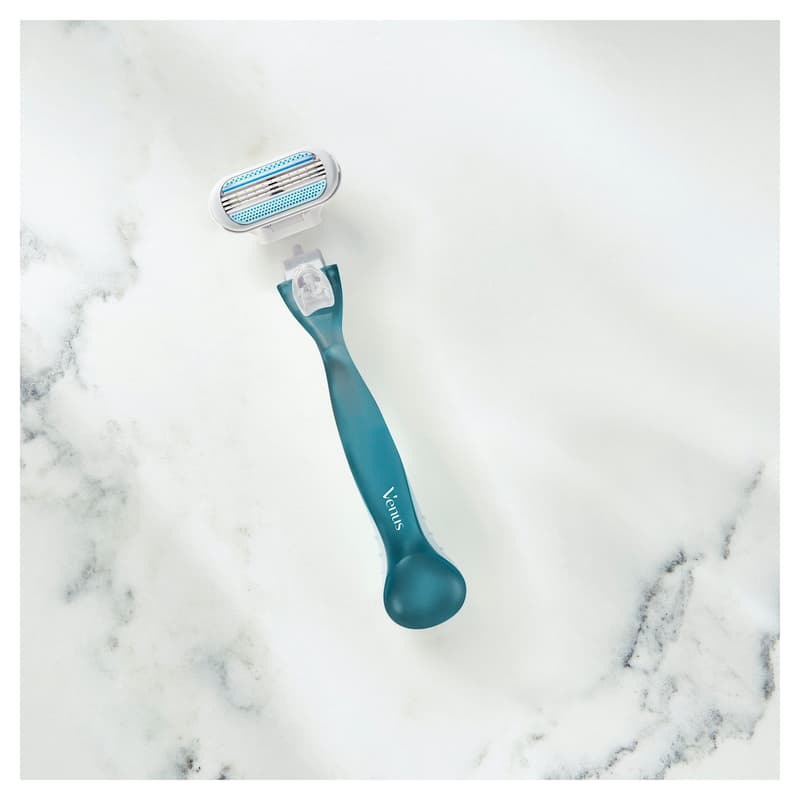 Gillette Venus Classic Ladies Shaver + 2 Razors