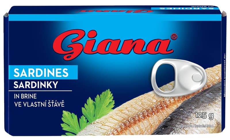 Giana Sardines in her own juice
